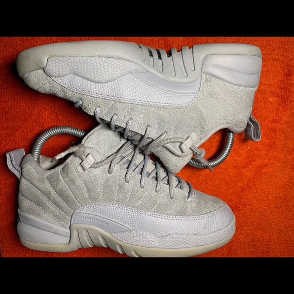Jordan 12 wolf grey low gs - Picture 3 of 5
